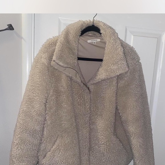 PacSun Cream Teddy Jacket with Plush Texture and Oversized Fit - Picture 1 of 3
